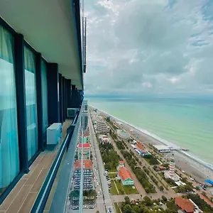 Floor40 4*, באטומי גאורגיה