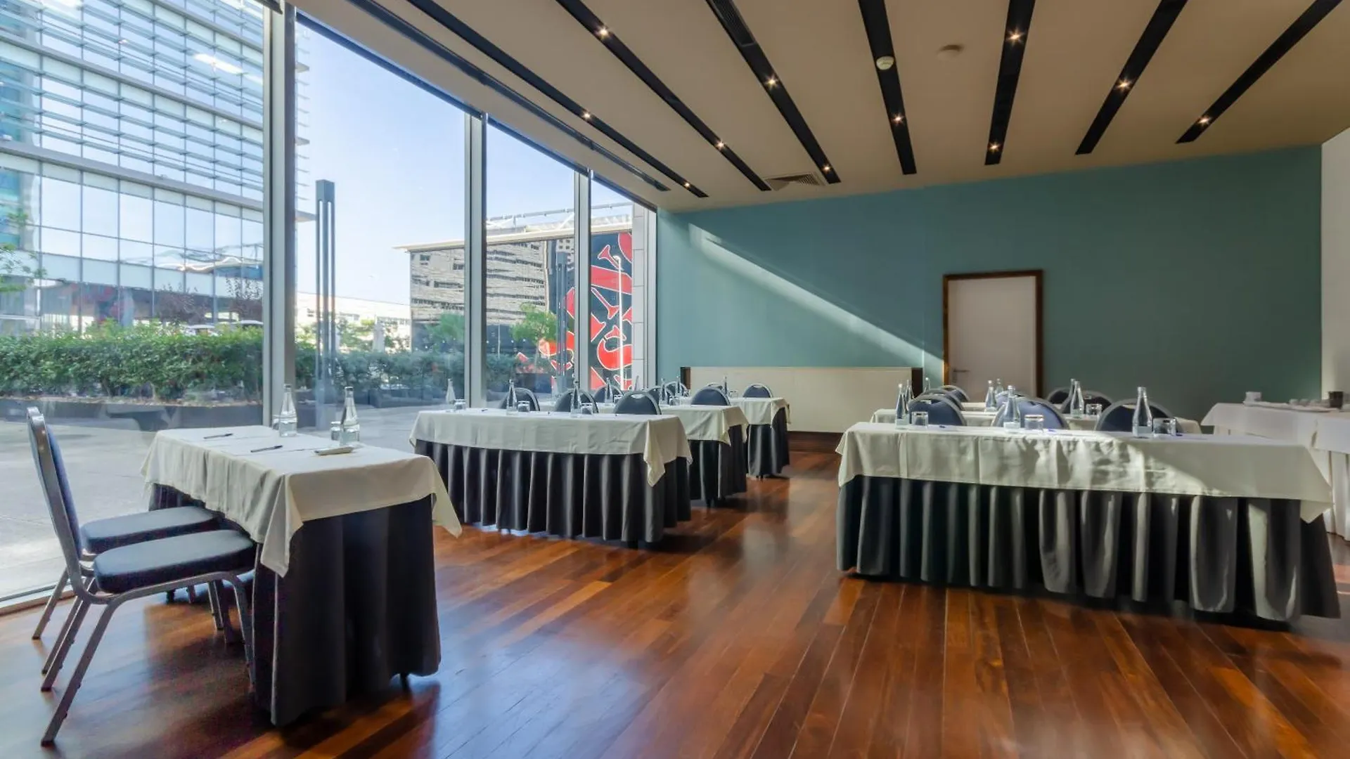Olissippo Oriente Otel Lisboa 4*,